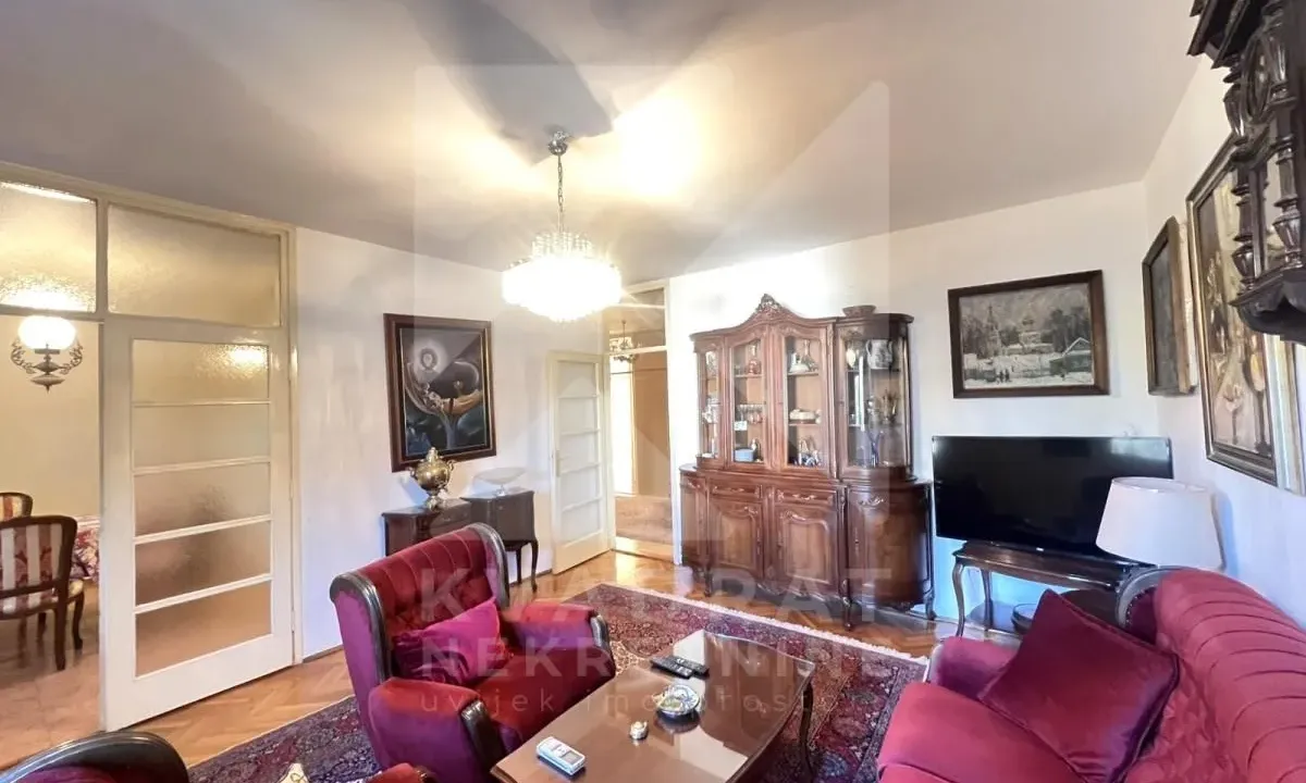 Izdavanje, trosoban stan, 96m², Preko Morače, Podgorica