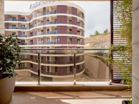 Prodaja, jednosoban stan, 68m², Budva, Crna Gora