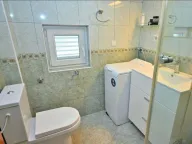 Prodaja, dvosoban stan, 83m², Budva, Crna Gora - image 7