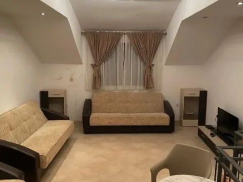 Rent, one bedroom apartment, 80m², Tivat, Crna Gora