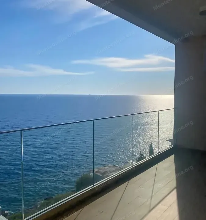 Sale, two bedroom apartment, 110m², Dobre Vode, Bar