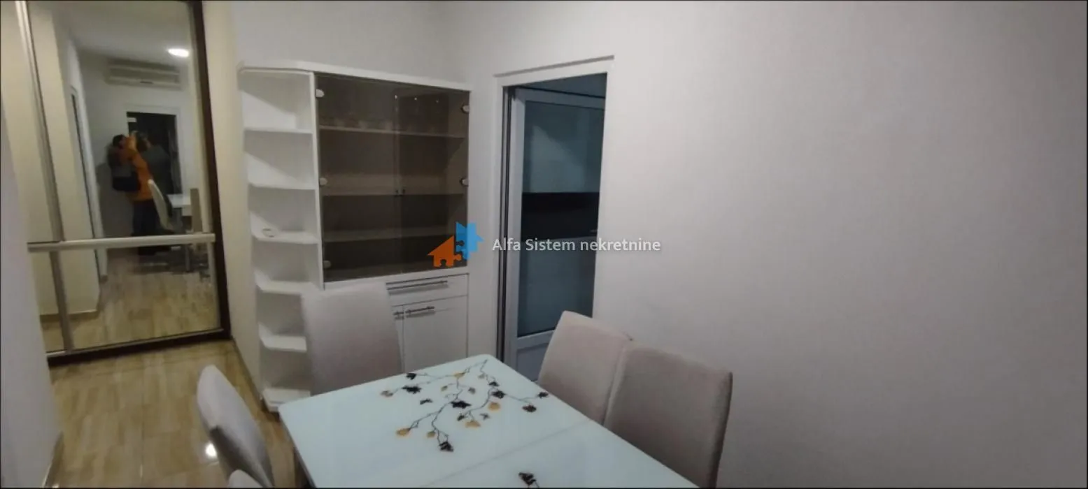 Rent, apartment, 61m², Savski Venac, Beograd