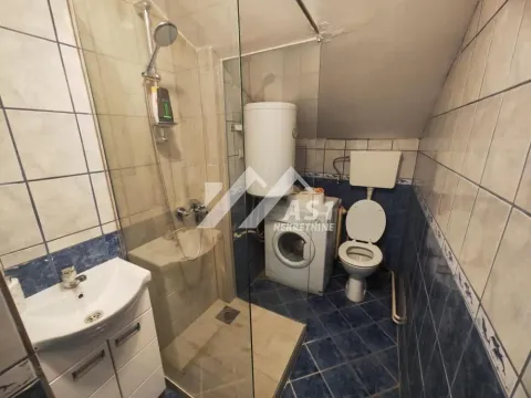 Rent, three bedroom apartment, 90m², Blok 8, Petrovaradin - image 8