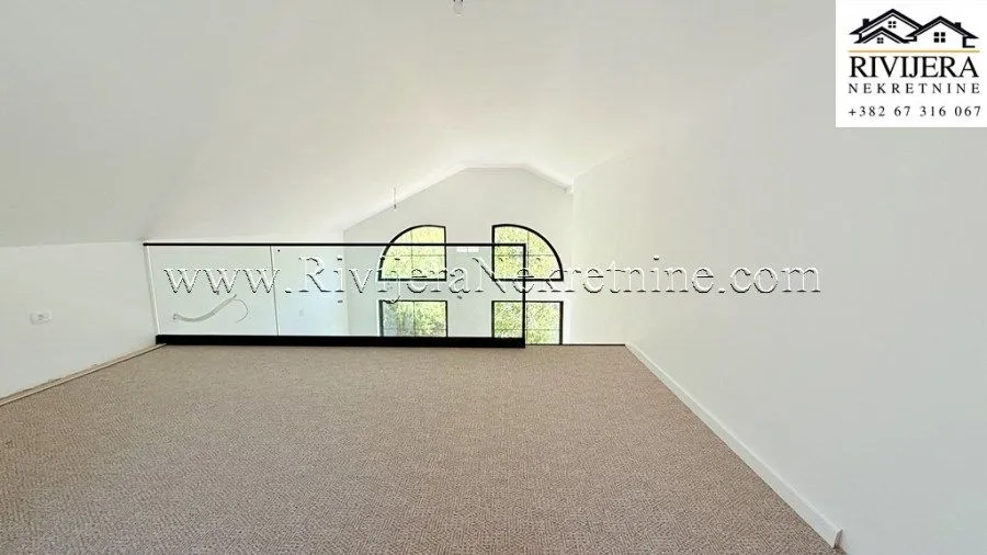 Prodaja, trosoban stan, 122m², Herceg Novi, Crna Gora