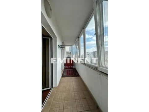 Izdavanje, trosoban stan, 140m², Stari Grad, Beograd - image 19