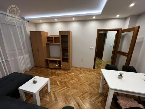 Izdavanje, dvosoban stan, 40m², Novo naselje, Novi Sad - image 2