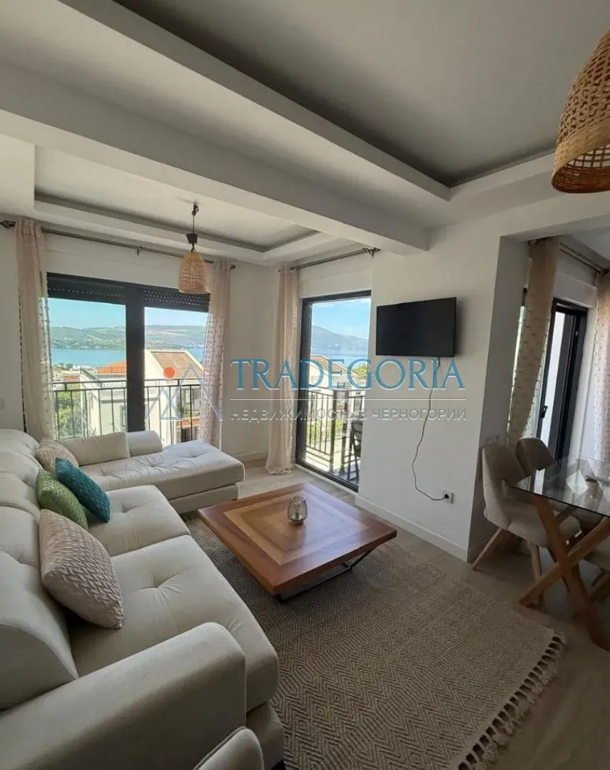 Prodaja, dvosoban stan, 70m², Tivat, Crna Gora