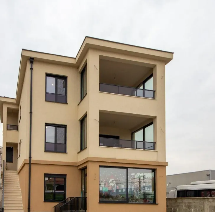 Rent, house, 180m², Gornja Gorica, Podgorica