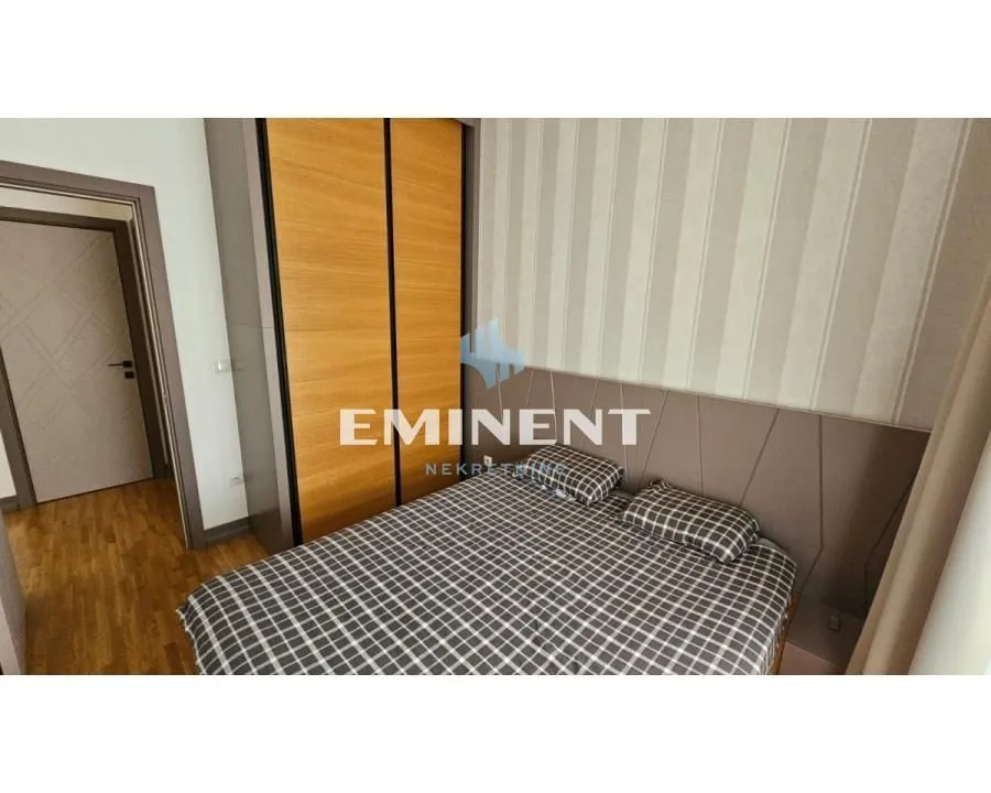 Izdavanje, dvosoban stan, 44m², Banovo Brdo, Beograd