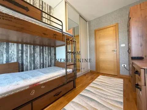 Prodaja, dvosoban stan, 63m², City Kvart, Podgorica - image 4