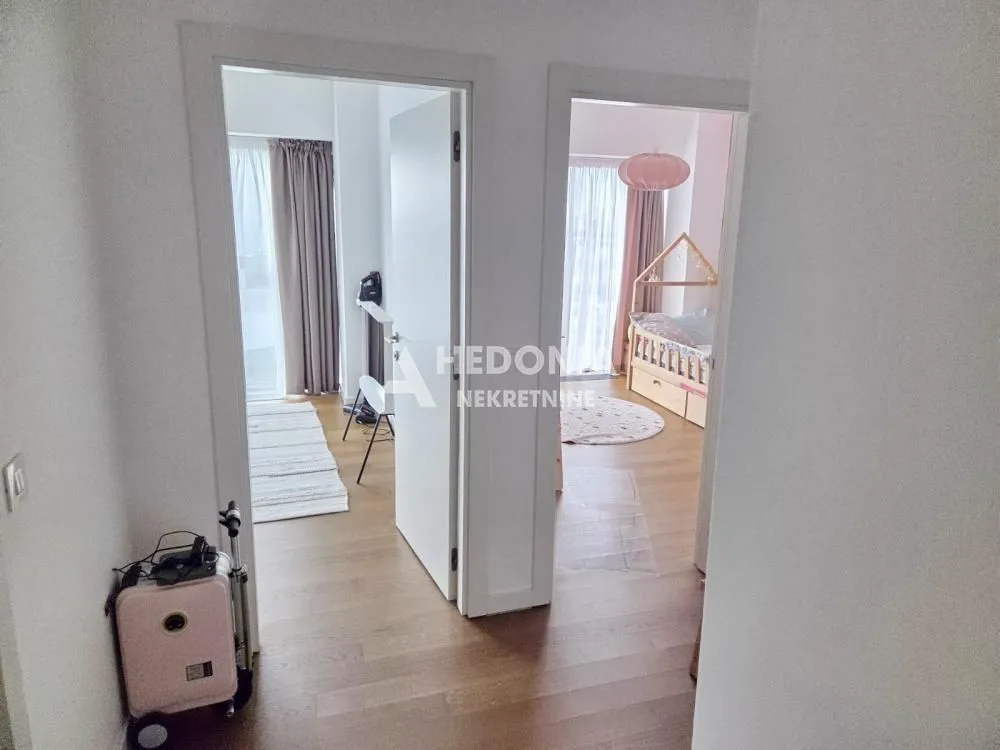 Sale, four bedroom apartment, 124m², Novi Beograd Blok 65, Novi Beograd Sve Podlokacije