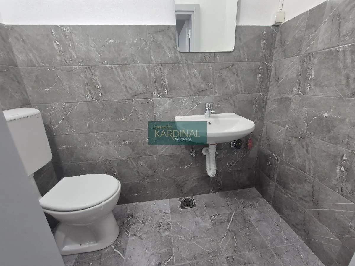 Sale, office space, 154m², Centar, Jagodina