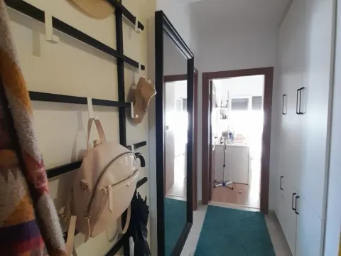 Prodaja, jednosoban stan, 48m², Stari Aerodrom, Podgorica - image 13