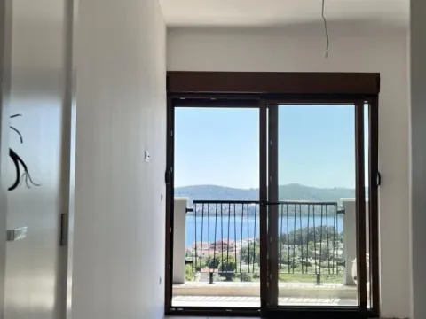 Prodaja, dvosoban stan, 87m², Tivat, Crna Gora - image 33