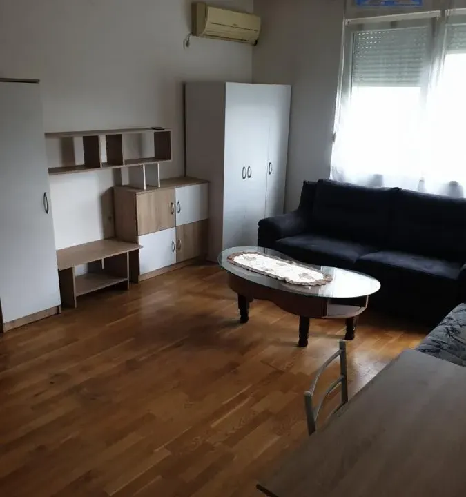 Rent, studio apartment, 27m², Detelinara, Novi Sad Sve Podlokacije