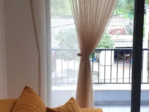 Rent, studio apartment, 25m², Mažina, Tivat - image 5