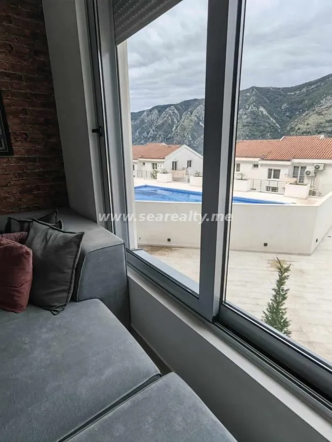 Prodaja, jednosoban stan, 52m², Kotor, Crna Gora