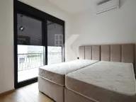 Izdavanje, kuća, 190m², Tološi, Podgorica - image 23