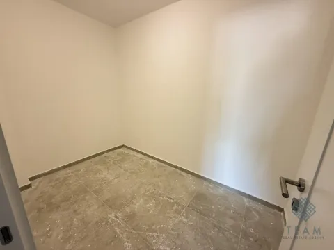 Prodaja, trosoban stan, 127m², Tološka šuma, Podgorica - image 13