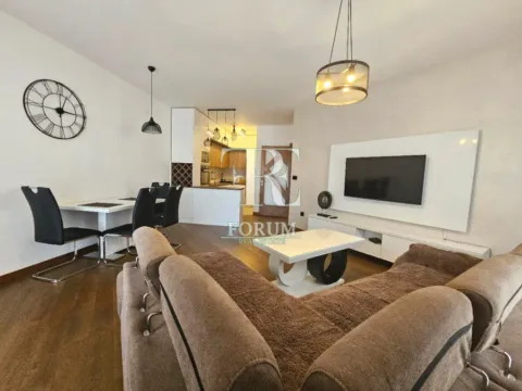 Izdavanje, dvosoban stan, 80m², Ljubović, Podgorica - image 4