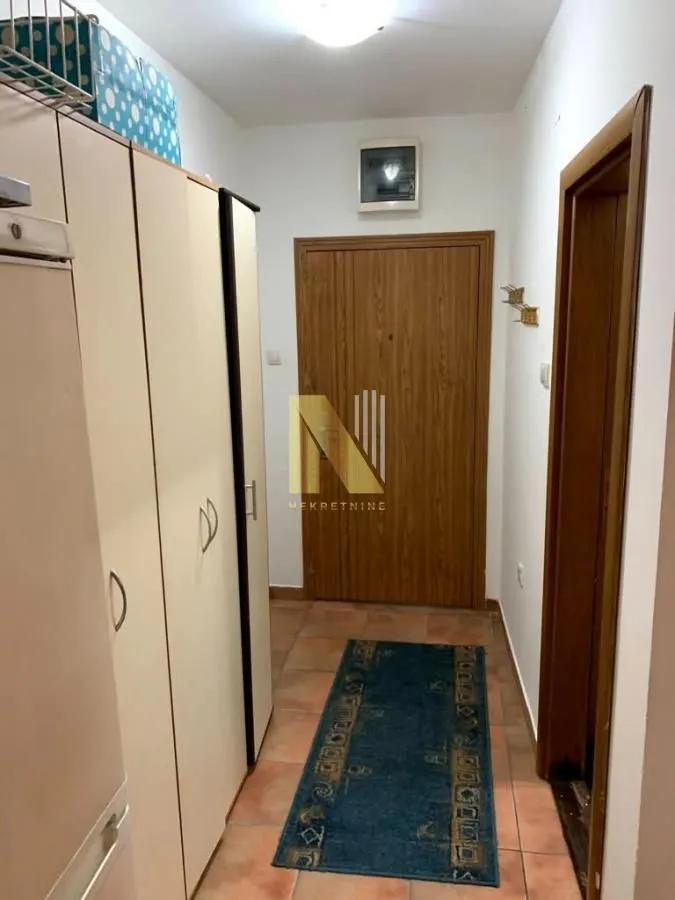 Prodaja, dvosoban stan, 44m², Bulevar Evrope, Novi Sad Sve Podlokacije