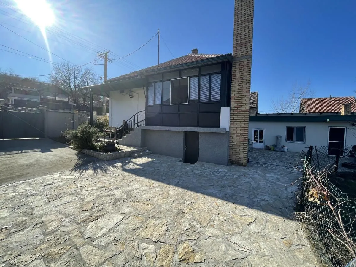 Prodaja, kuća, 115m², Beočin, Srbija