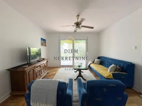 Izdavanje, dvosoban stan, 80m², Stari Bar, Bar - image 12