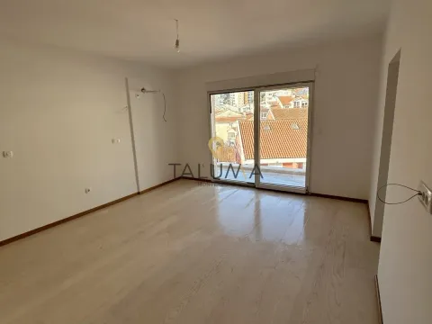 Prodaja, trosoban stan, 80m², Centar, Budva - image 6