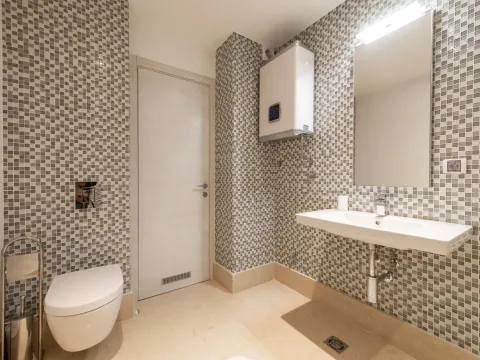 Sale, three bedroom apartment, 171m², Rafailovići, Budva - image 23