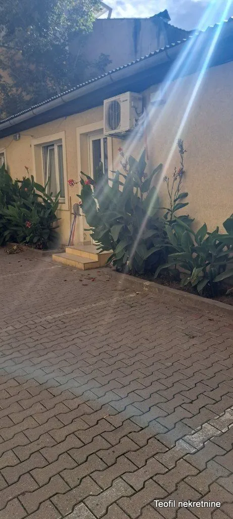Prodaja, trosoban stan, 91m², Novi Sad, Srbija