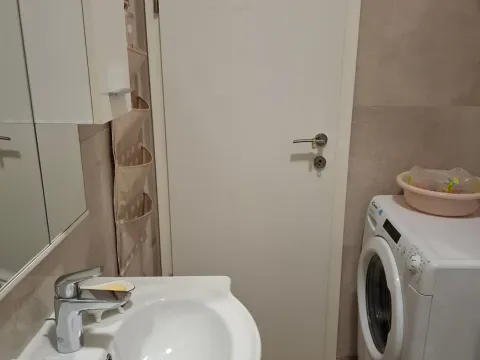 Izdavanje, jednosoban stan, 30m², Stara Varoš, Podgorica - image 16