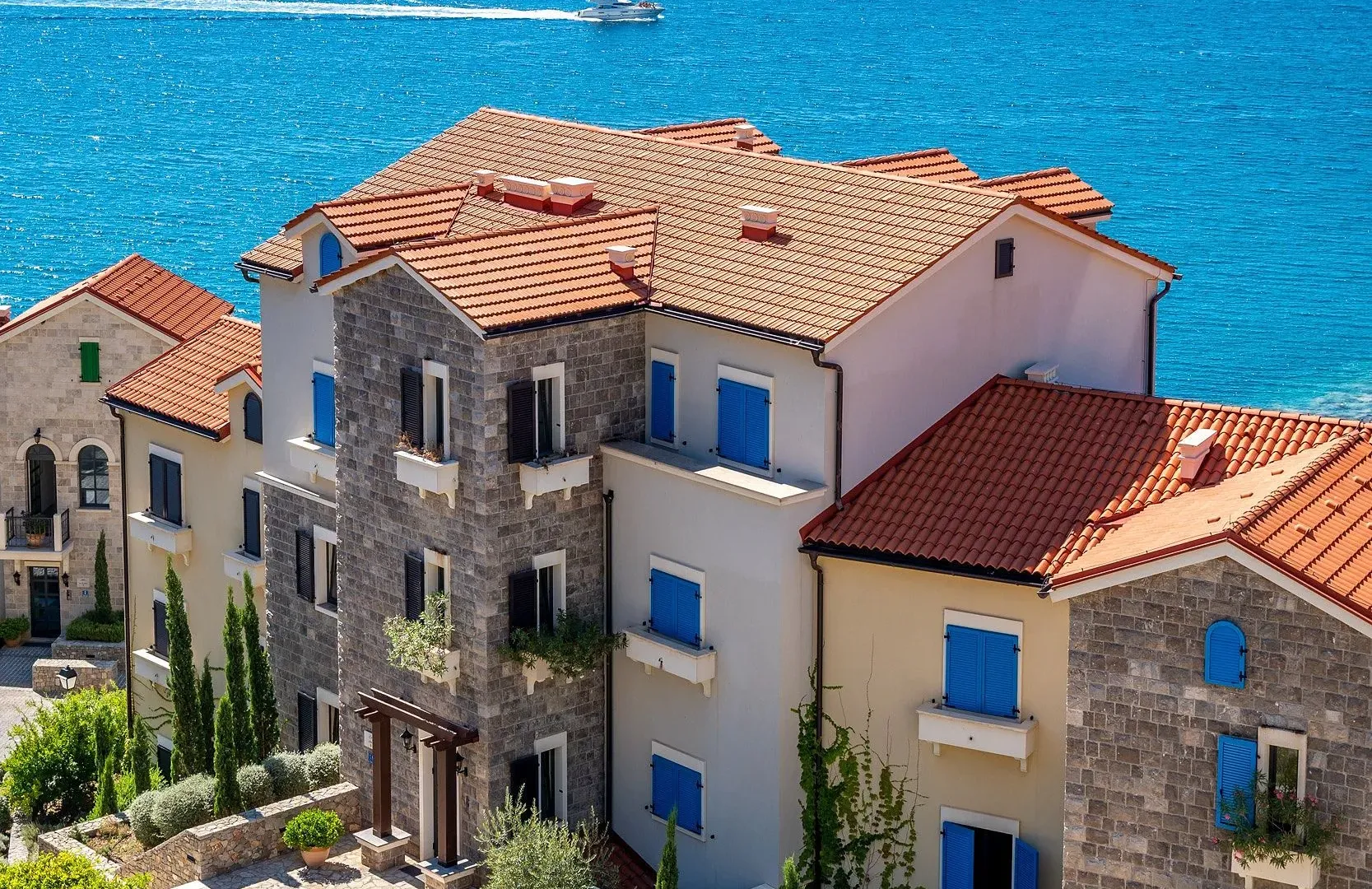Sale, three bedroom apartment, 96m², Luštica Bay, Tivat
