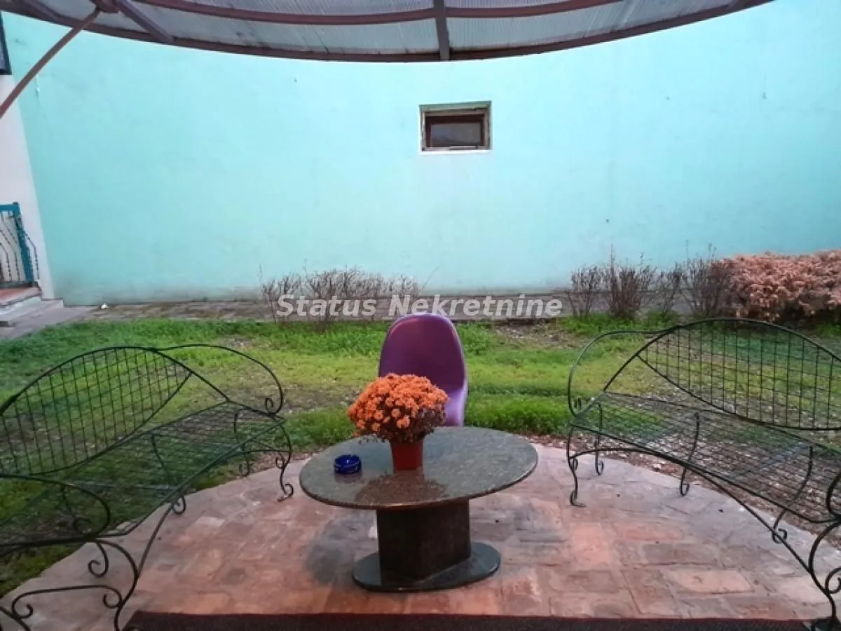 Prodaja, trosoban stan, 54m², Grbavica, Novi Sad Sve Podlokacije