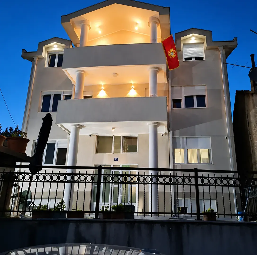 Rent, two bedroom apartment, 72m², Momišići, Podgorica