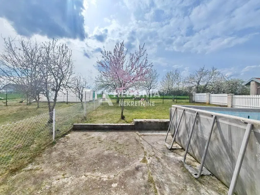Prodaja, kuća, 106m², Centar, Ub