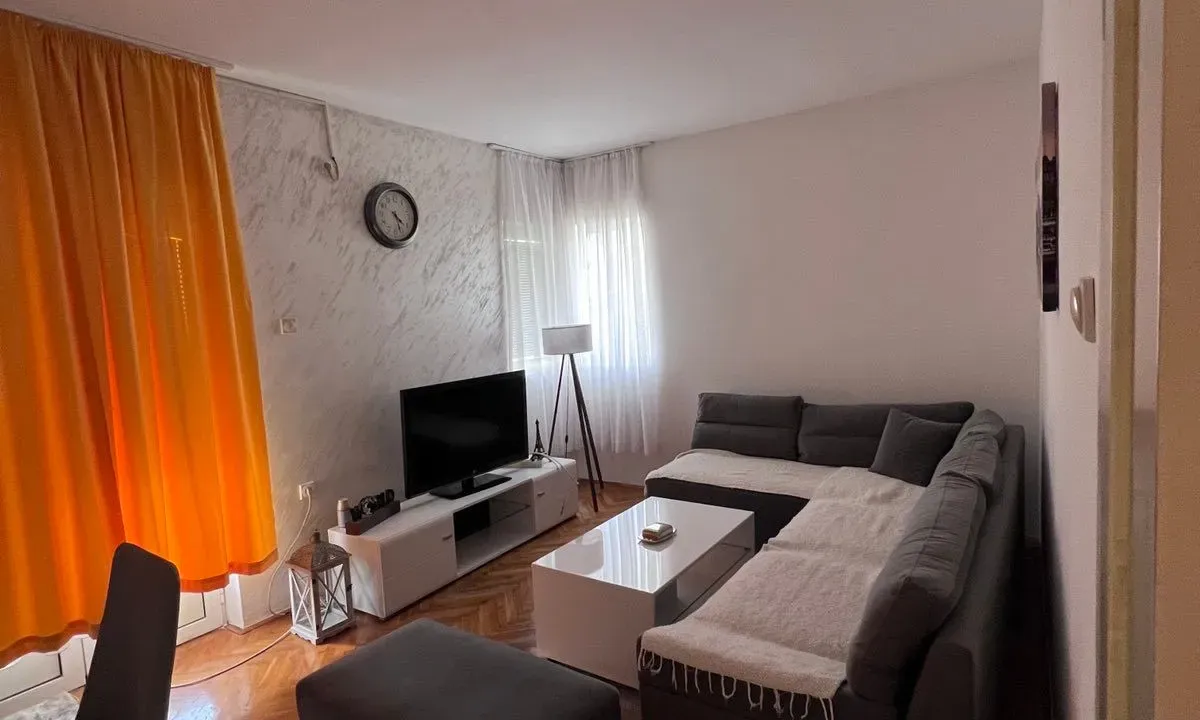 Izdavanje, jednosoban stan, 56m², Zabjelo, Podgorica