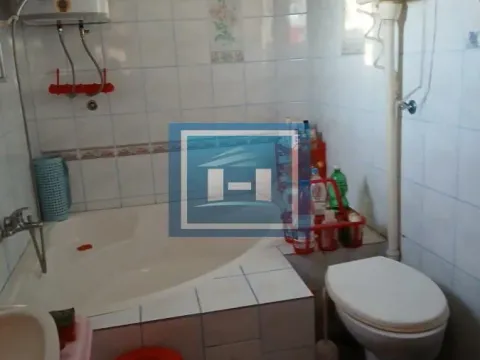 Prodaja, kuća, 84m², Majur, Jagodina - image 34