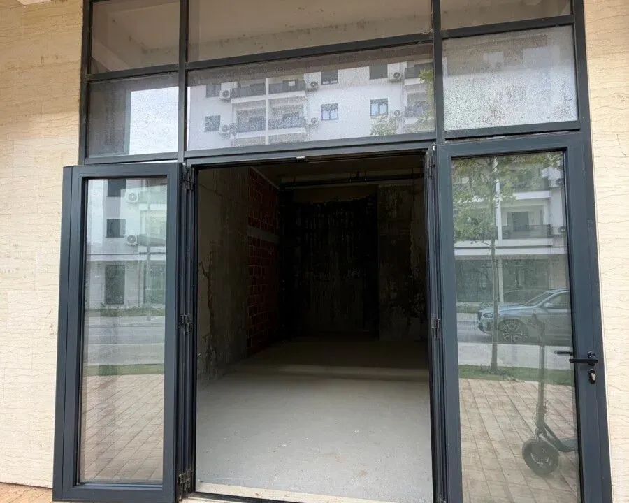 Prodaja, poslovni prostor, 36m², New City, Podgorica