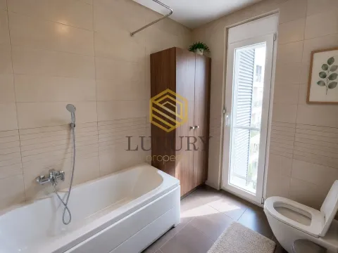 Rent, three bedroom apartment, 108m², Zagorič, Podgorica - image 8