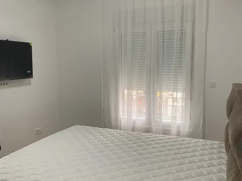 Prodaja, dvosoban stan, 67m², Malo Brdo, Podgorica - image 4