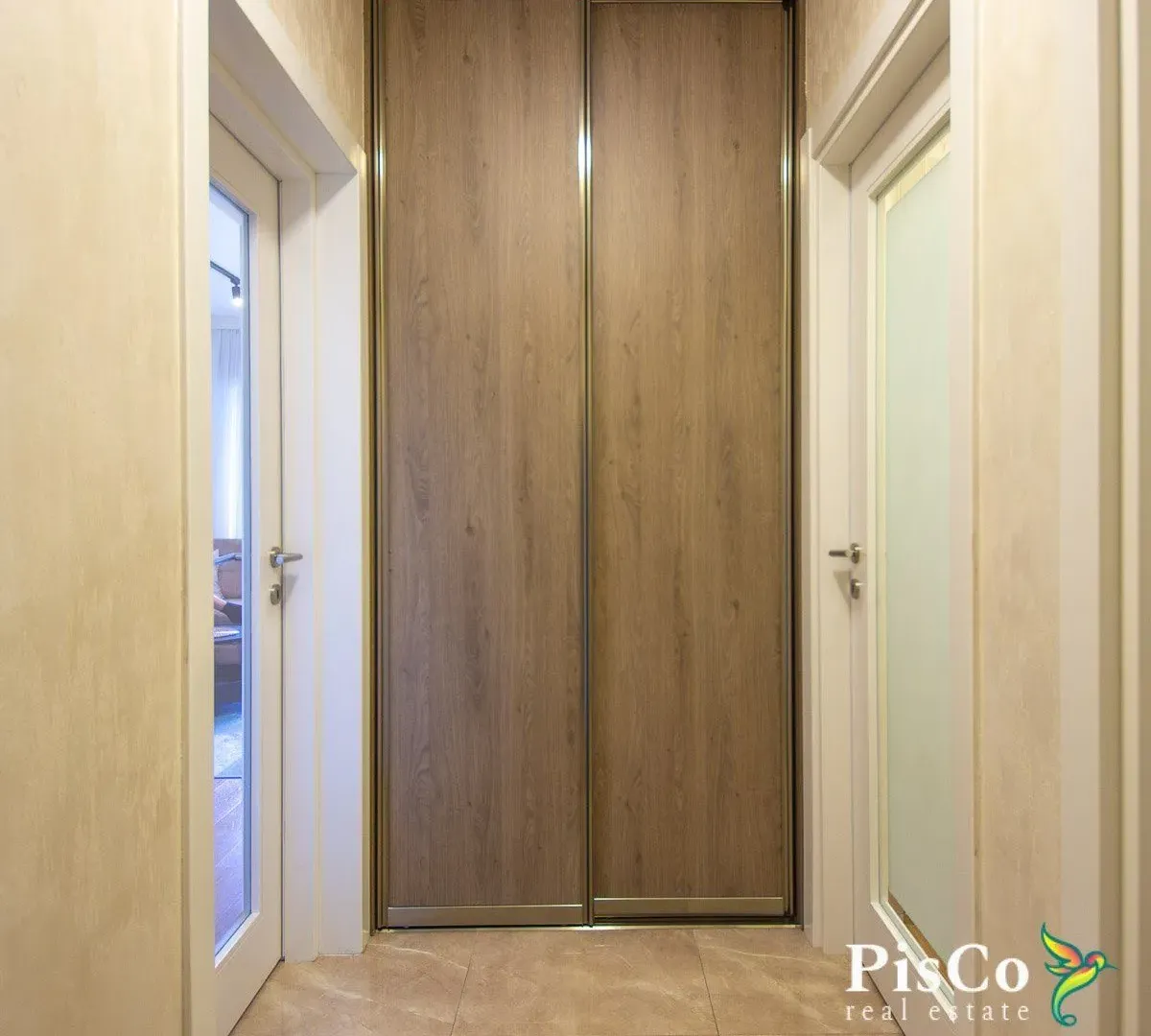 Prodaja, dvosoban stan, 70m², Centar, Podgorica