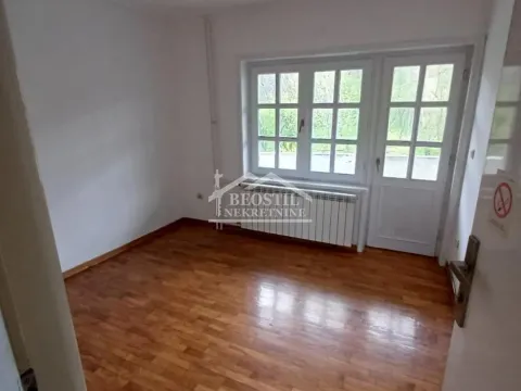 Izdavanje, poslovni prostor, 65m², Šumice, Beograd - image 4