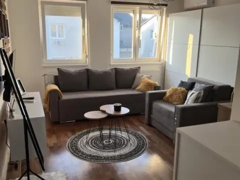 Sale, one bedroom apartment, 30m², Lipov gaj, Novi Sad Sve Podlokacije