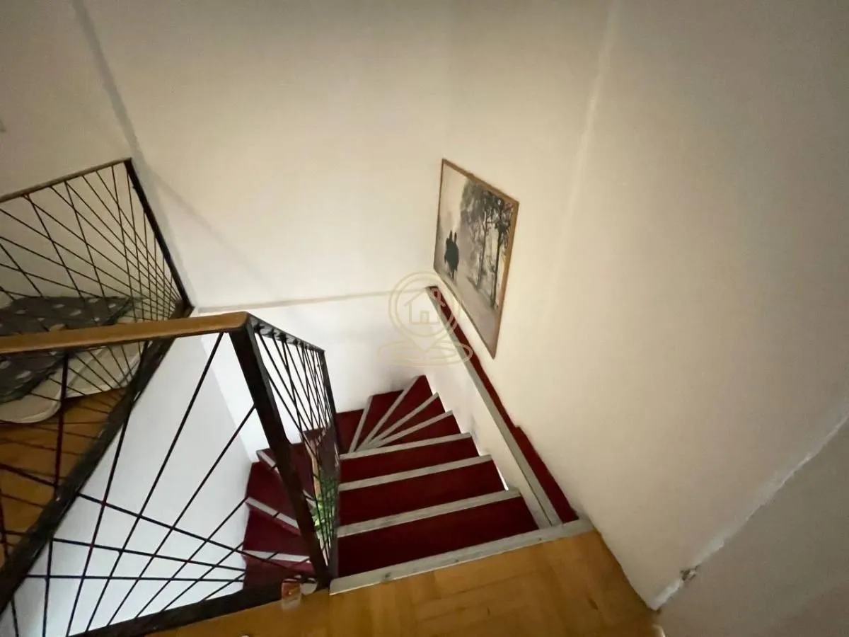 Rent, apartment, 140m², Zvezdara Sve Podlokacije, Beograd