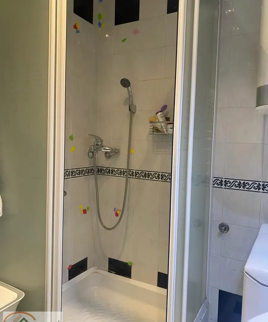 Sale, four bedroom apartment, 99m², Novi Beograd Blok 21, Novi Beograd Sve Podlokacije