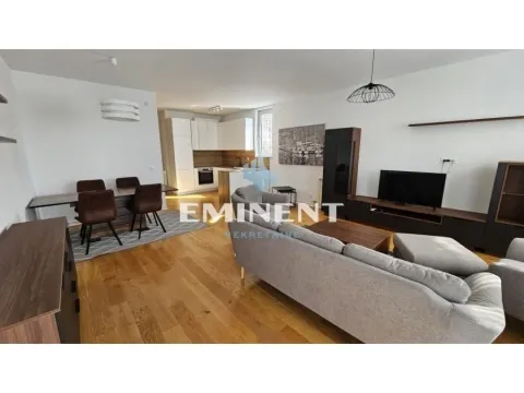 Izdavanje, trosoban stan, 92m², Tašmajdan, Palilula Sve Podlokacije - image 4