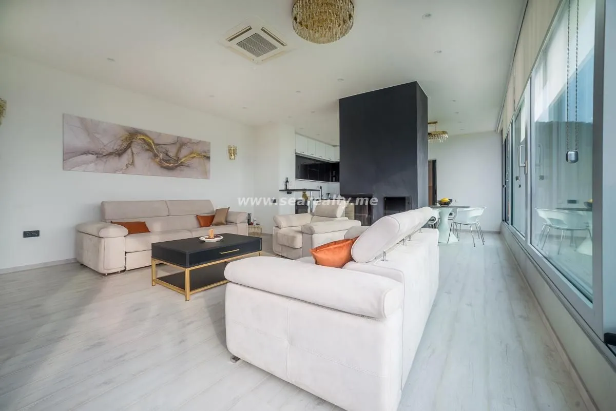Prodaja, kuća, 280m², Tivat, Crna Gora