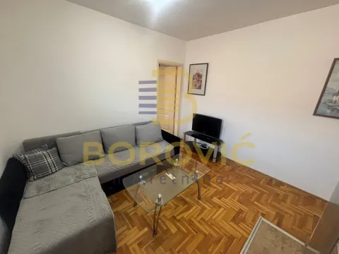 Rent, one bedroom apartment, 30m², Žarkovo, Beograd - image 2