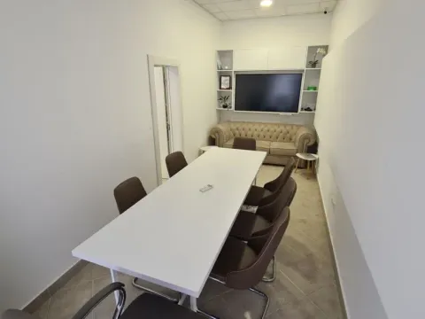 Sale, office space, 98m², Stari Aerodrom, Podgorica - image 4