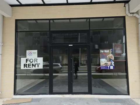 Izdavanje, poslovni prostor, 94m², Central Point, Podgorica